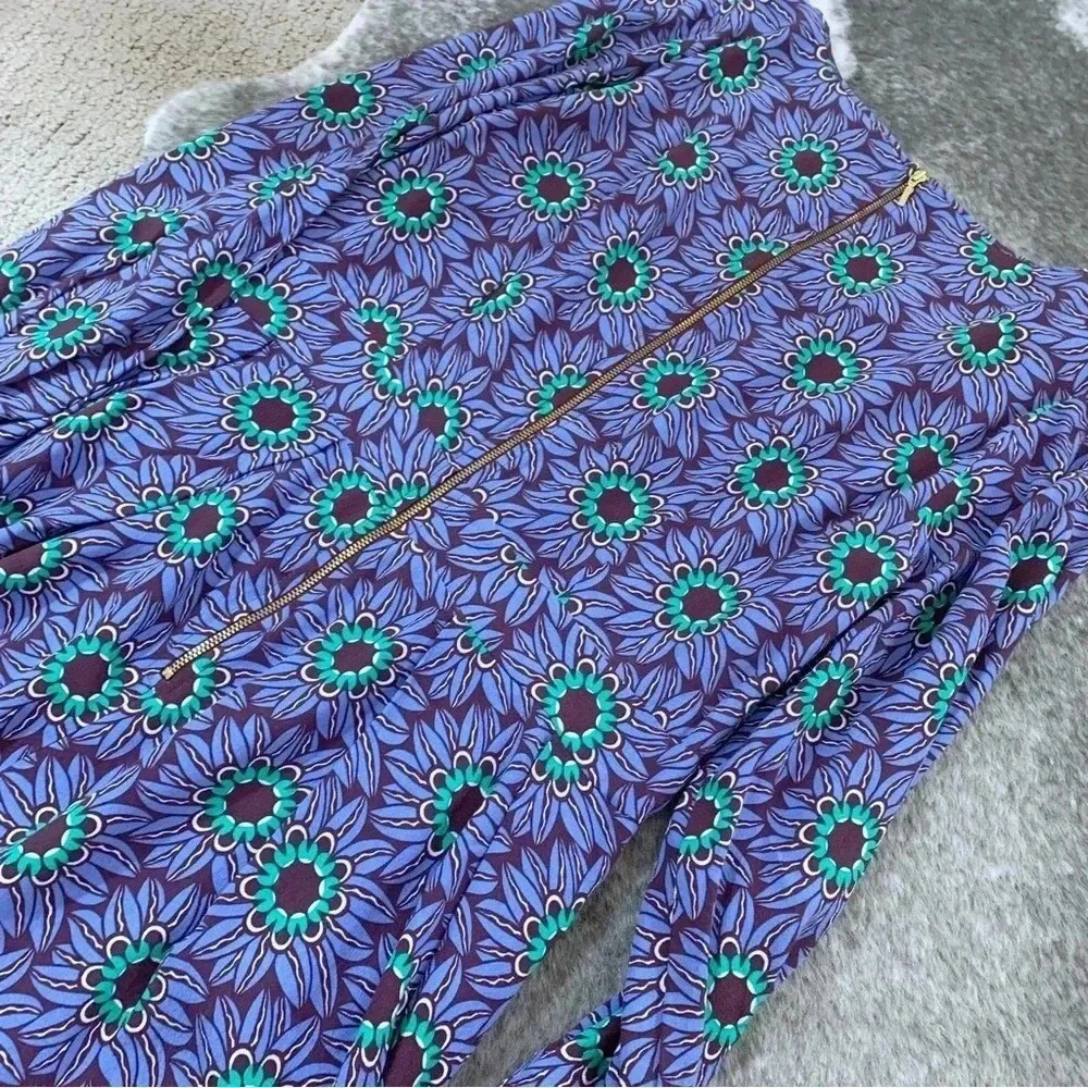 Closet. London Floral Dress - Picture 6 of 11